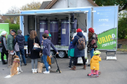 Dünger aus Urin wird Planzendünger: UrinExpress am Martinimarkt